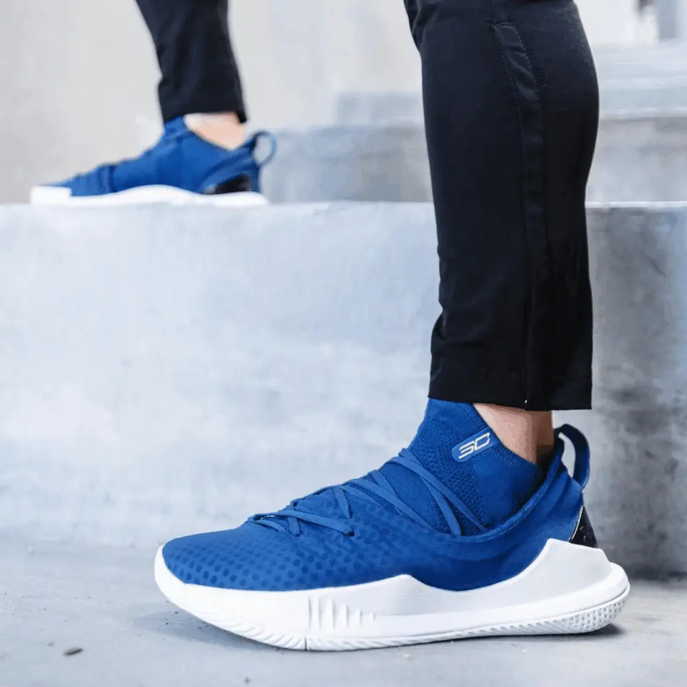 Alternative view of Giày Under Armour Curry 3Zer0 3 'Royal' 3022048-400