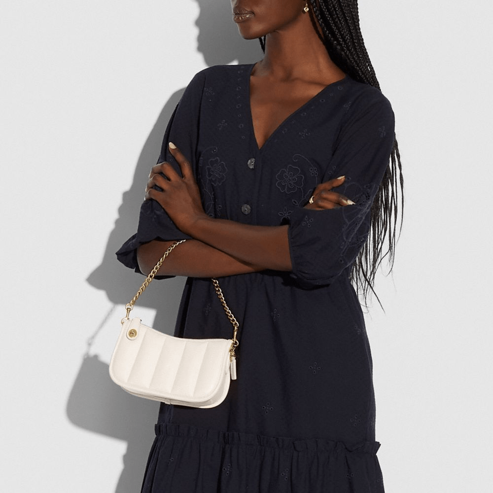 Túi Coach Winger 20 With Quilting C3490 B4 HA - Ảnh 2