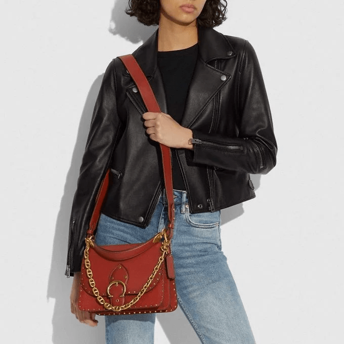 Túi Coach Beat Shoulder Bag With Rivets C3838 B4SAR - Ảnh 2