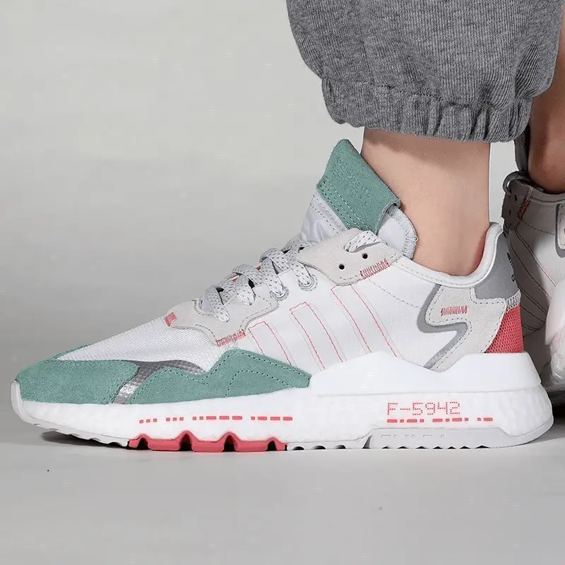 Alternative view of Giày Adidas Nite Jogger 'Moss Green' H03251