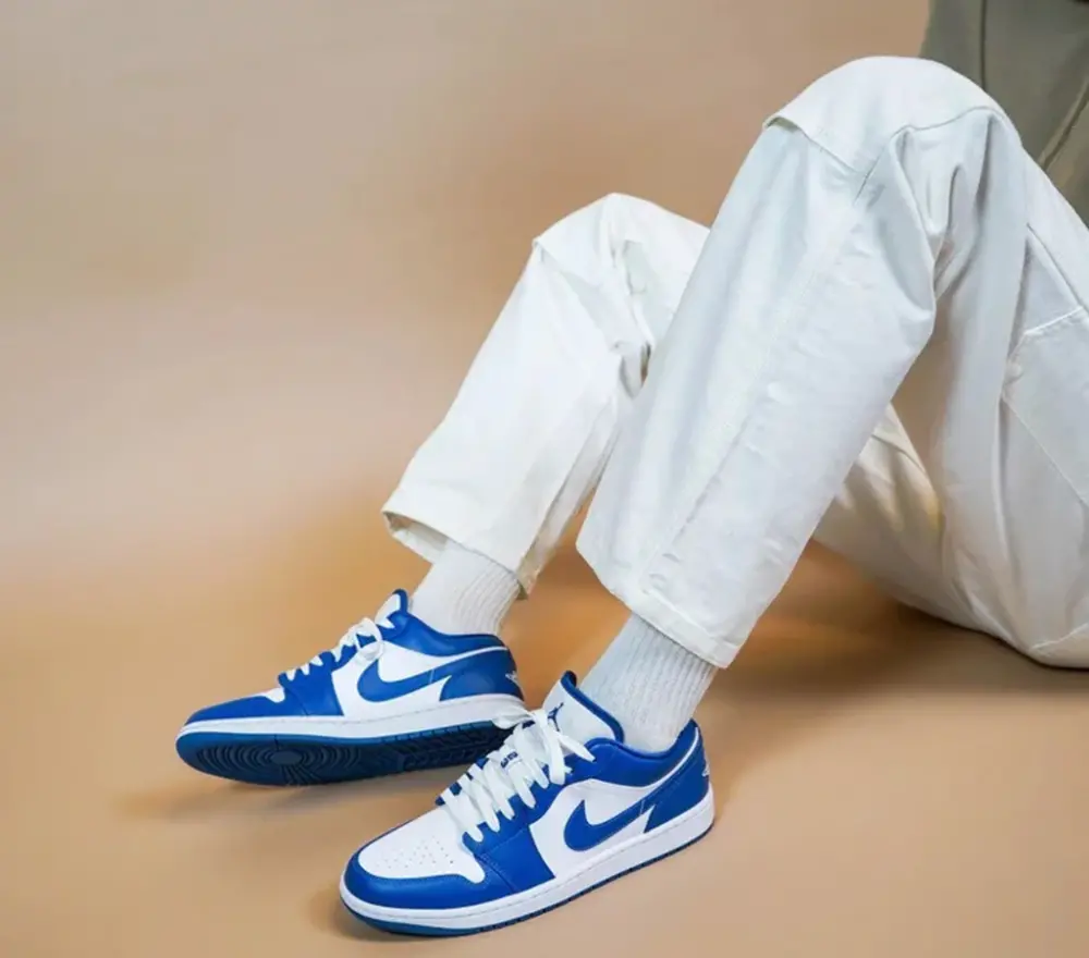 Alternative view of Giày Nike Air Jordan 1 Low White Dark Marina Blue DC0774-114