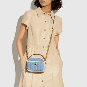 Alternative view of Túi Coach Lunchbox Top Handle In Signature Chambray With C4688 B4SUX