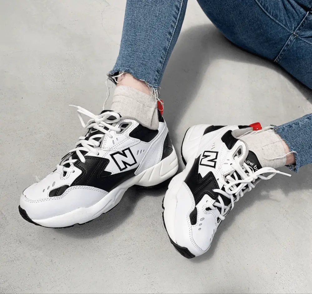Giày New Balance Wmns 608 Wide 'White Black' WX608RB1D - Ảnh 3