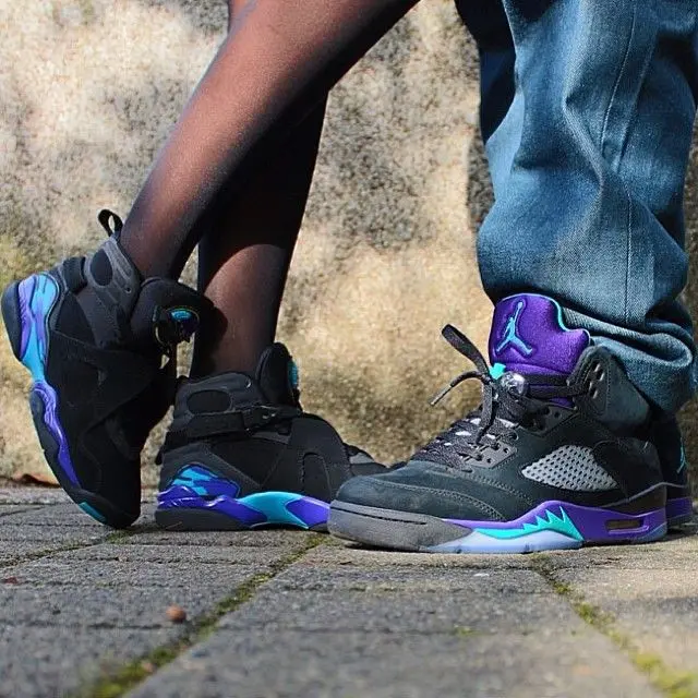 Alternative view of Giày Air Jordan 5 Retro 'Black Grape' 136027-007