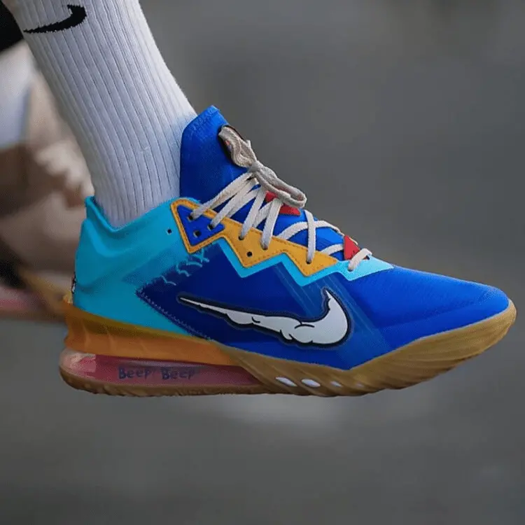 Giày Nike Space Jam x LeBron 18 Low EP 'Wile E. x Roadrunner' CV7564-401 - Ảnh 5