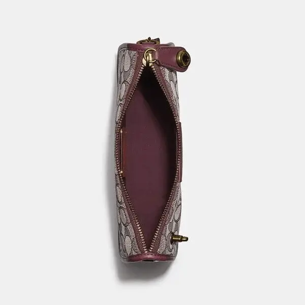 Túi Coach Swinger Bag In Signature Jaccquard C0721 BURGUND - Ảnh 3