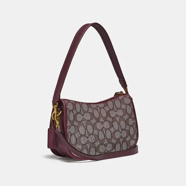 Túi Coach Swinger Bag In Signature Jaccquard C0721 BURGUND - Ảnh 4