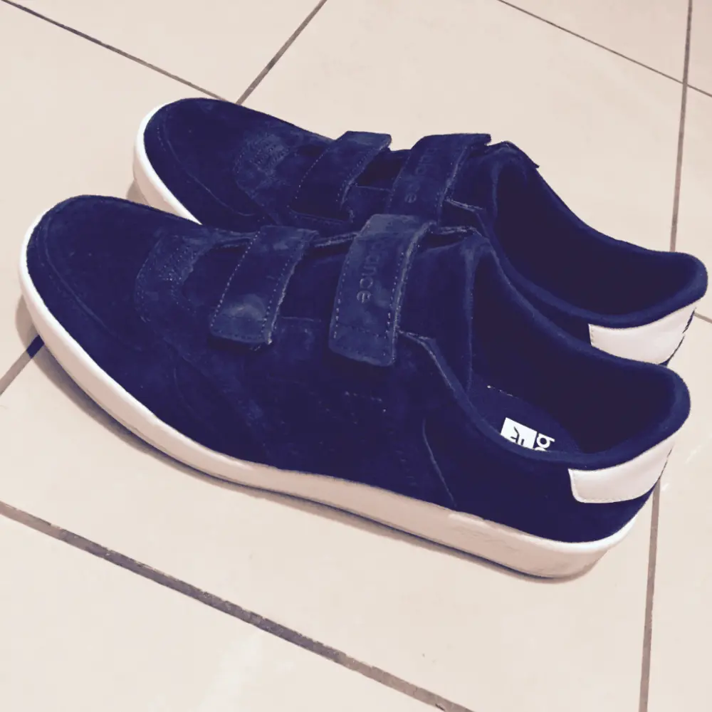 Alternative view of Giày New Balance 300 Navy CRT300VD