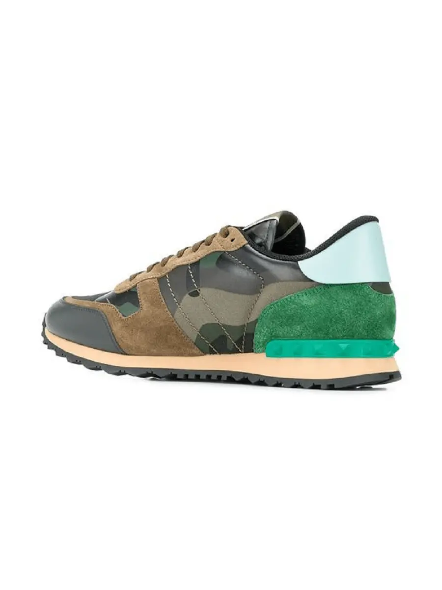 Alternative view of Giày Valentino Camouflage Rockrunner Sneakers in Green VY2S0723TCCK22
