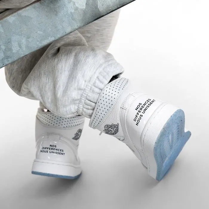 Giày Nike Wmns Air Jordan 1 Mid 'Unité Totale' CI9100-100 - Ảnh 6