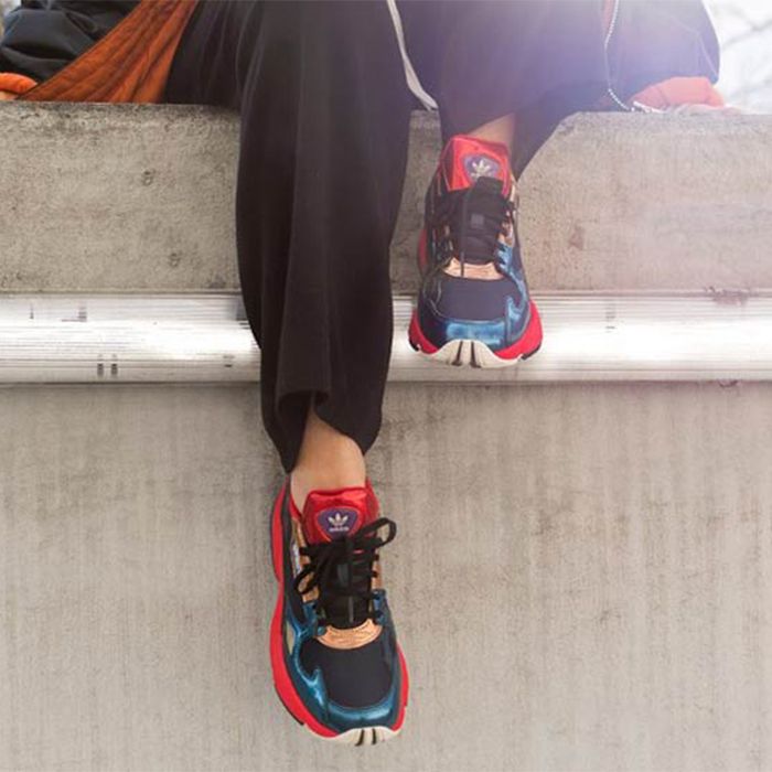Giày Adidas Wmns Falcon 'Collegiate Navy Red' CG6632 - Ảnh 2