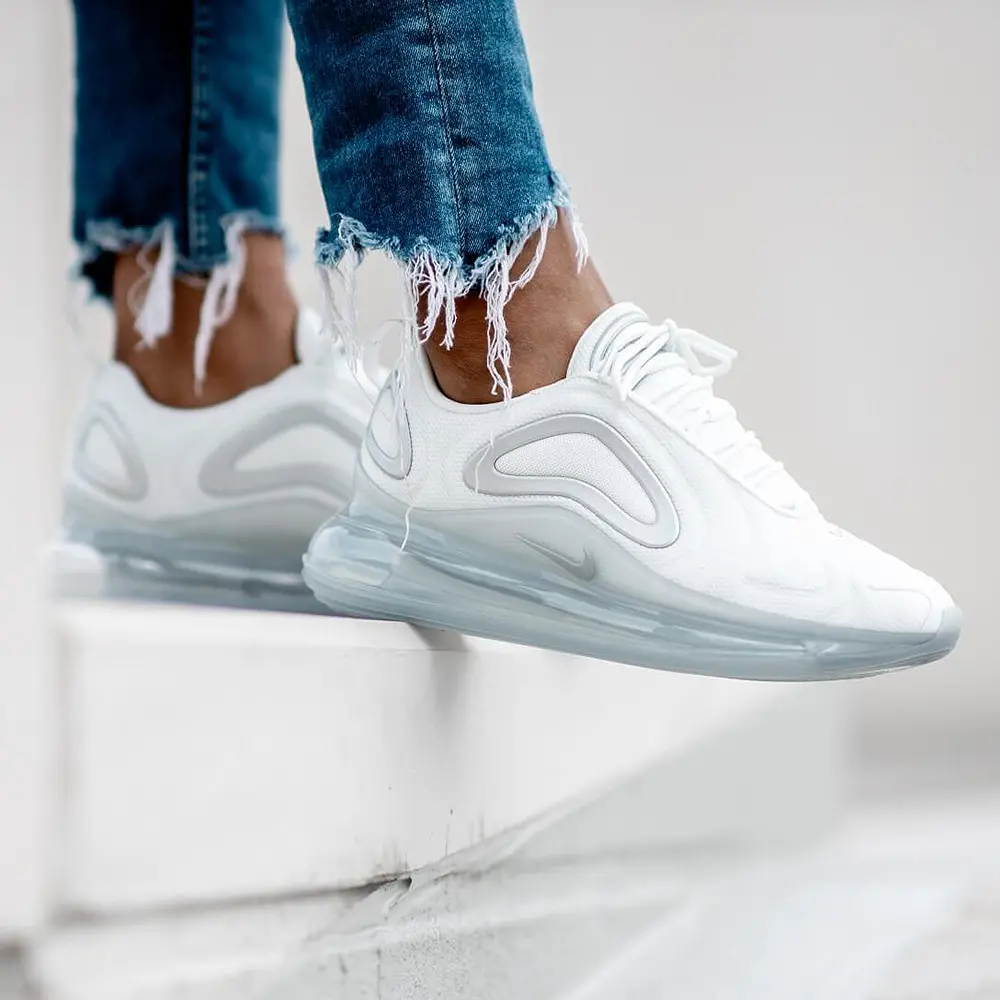 Alternative view of Giày Nike Wmns Air Max 720 'Summit White' CJ9703-100