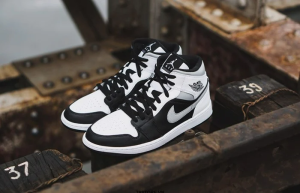 Alternative view of Giày Nike Air Jordan 1 Mid 'White Shadow' 554724-073