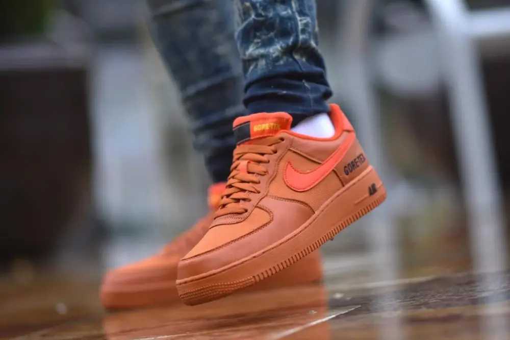 Alternative view of Giày Nike Air Force One Low Gore-Tex 'Burnt Orange' CK2630-800