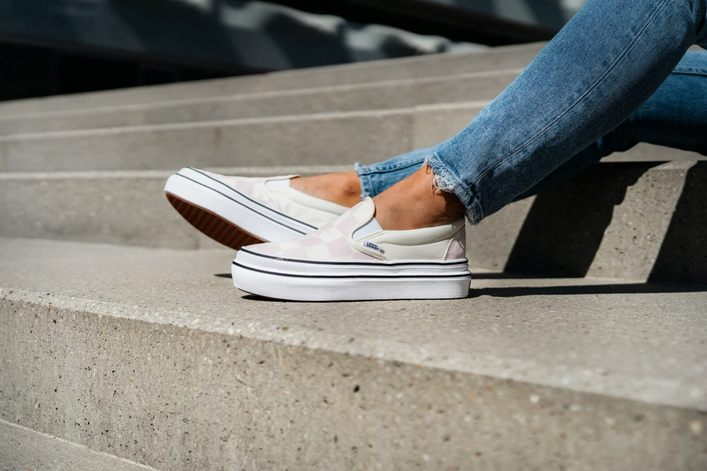 Giày Vans Classic Slip-On ComfyCush 'Blushing Bride' VN0A4U1FXT5 - Ảnh 4