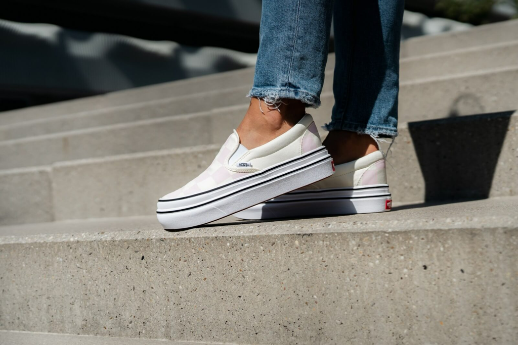 Giày Vans Classic Slip-On ComfyCush 'Blushing Bride' VN0A4U1FXT5 - Ảnh 5