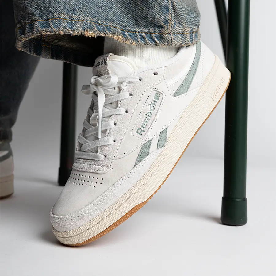 Alternative view of Giày Reebok Club C Revenge Vintage 'Chalk' GV6970