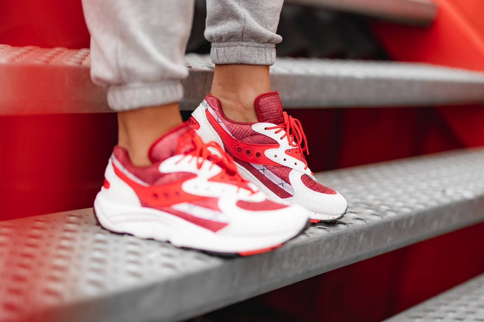 Giày Saucony Aya 'Tie Dye Red' S70488-2 - Ảnh 5