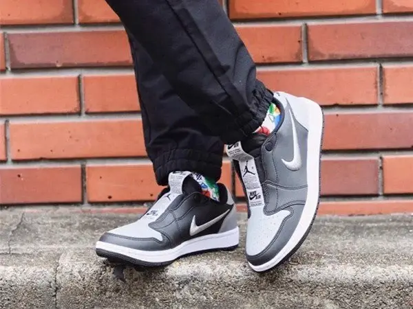 Giày Nike Wmns Air Jordan 1 Low Slip 'Shadow' CQ0279-001 - Ảnh 3