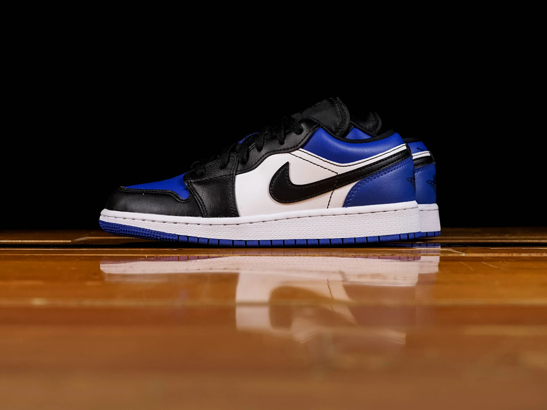 Giày Nike Air Jordan 1 Low GS 'Royal Toe' CQ9486-400 - Ảnh 5