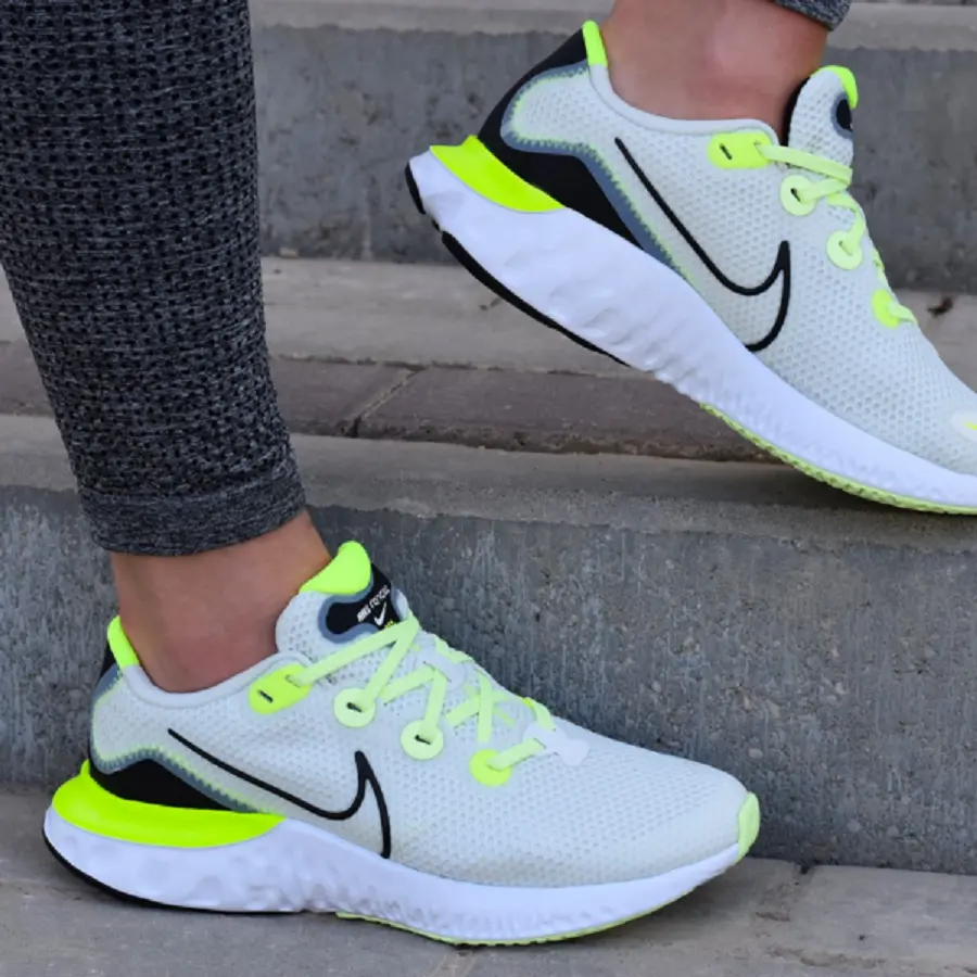 Alternative view of Giày Nike Renew Run Spruce Aura GS CT1430-003