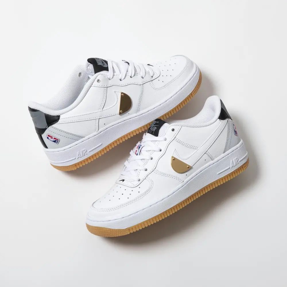 Giày Nike NBA x Air Force 1 LV8 1 HO20 GS 'White' CT3842-100 - Ảnh 6