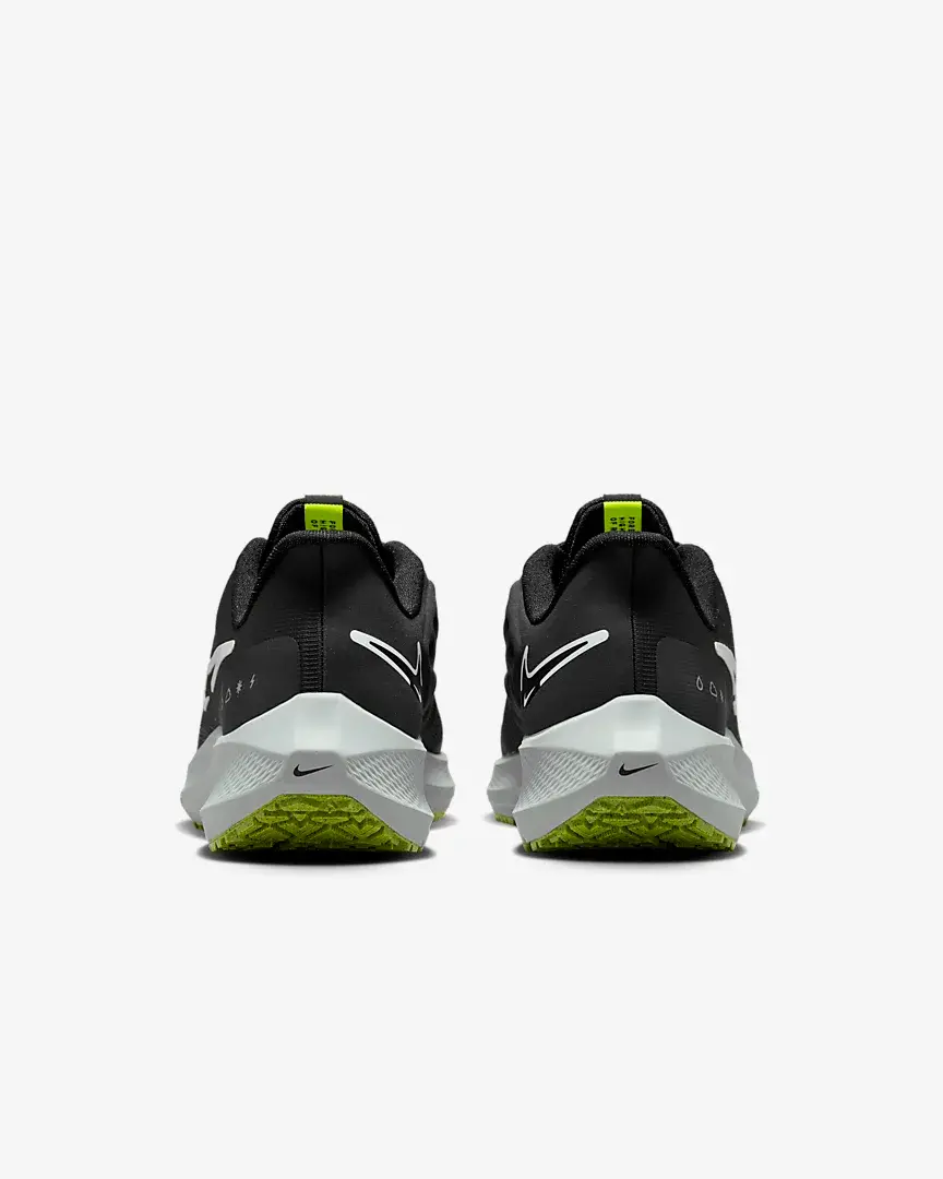 Giày Nike Air Zoom Pegasus 39 Shield 'Black Dark Smoke Grey' DO7625-002 - Ảnh 10