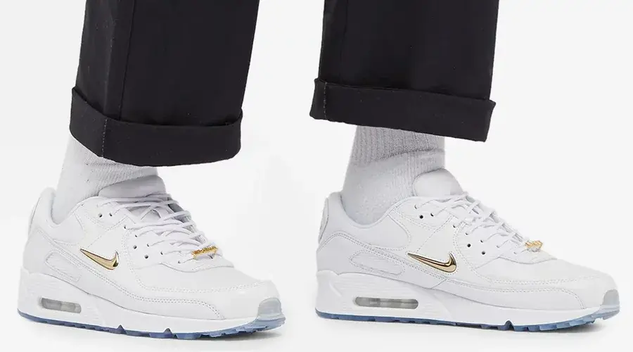 Alternative view of Giày Nike Air Max 90 NRG 'Pirate Radio White' CW4070-100