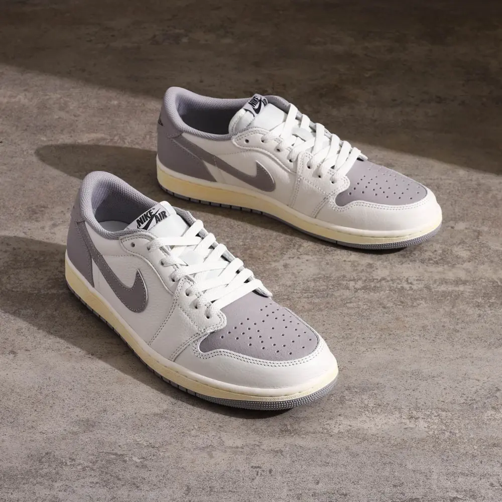 Giày Nike Air Jordan 1 Retro Low 'Atmosphere Grey' CZ0790-101 - Ảnh 3