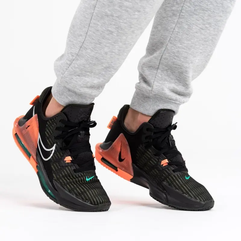 Alternative view of Giày Nike LeBron Witness 6 'Black Sequoia' CZ4052-001