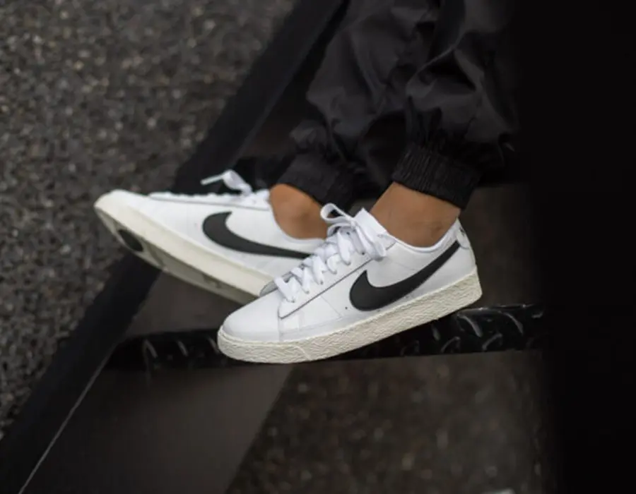 Giày Nike Blazer Low GS 'White Black' CZ7576-103 - Ảnh 4