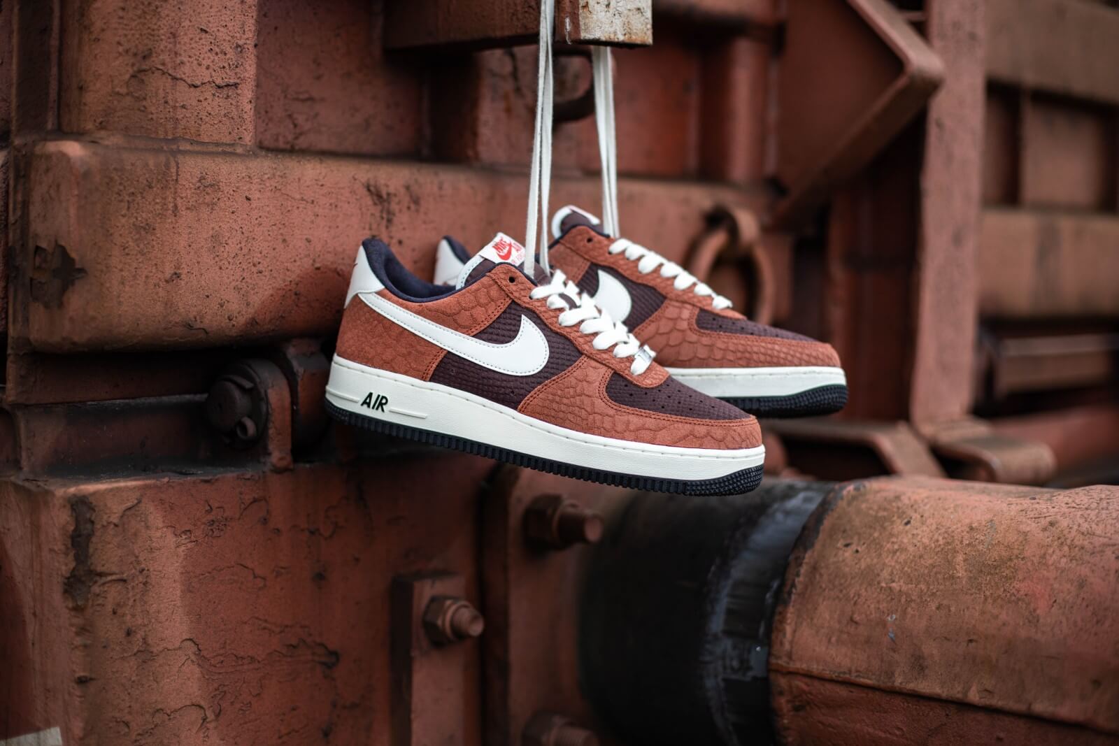 Giày Nike Air Force 1 Low PRM 'Red Bark' CV5567-200 - Ảnh 6