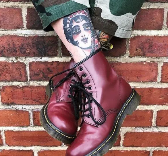 Alternative view of Giày Dr. Martens 1460 Smooth Boot 'Cherry Red' 10072600