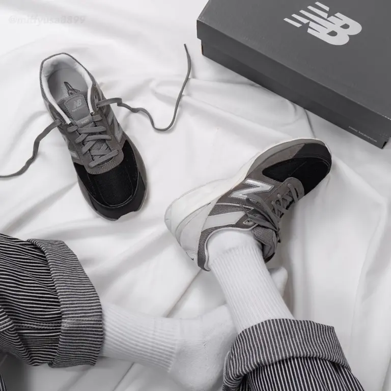 Giày New Balance 990v5 Big Kid ‘Marblehead’ GC990MN5 - Ảnh 3