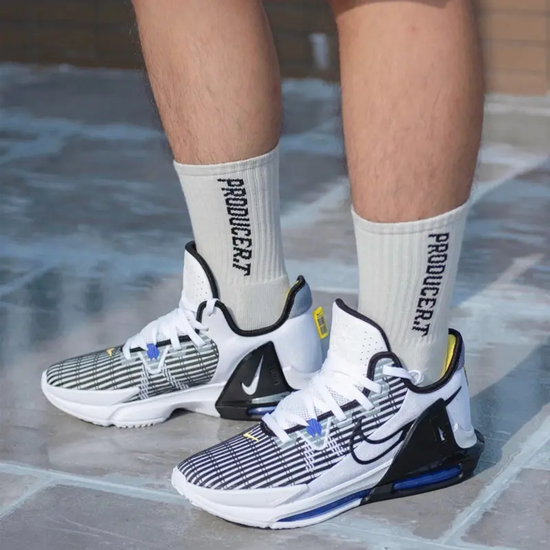 Giày Nike LeBron Witness 6 EP 'White Persian Violet' DC8994-100 - Ảnh 4