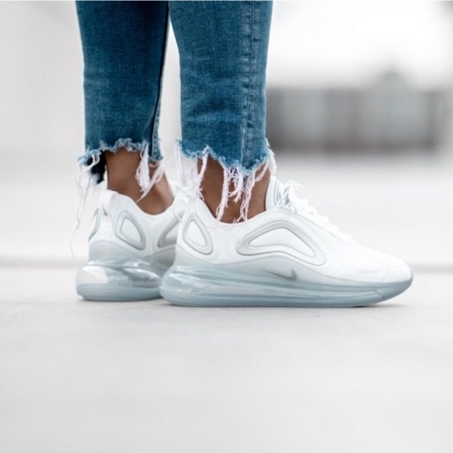 Giày Nike Wmns Air Max 720 'Summit White' CJ9703-100 - Ảnh 3