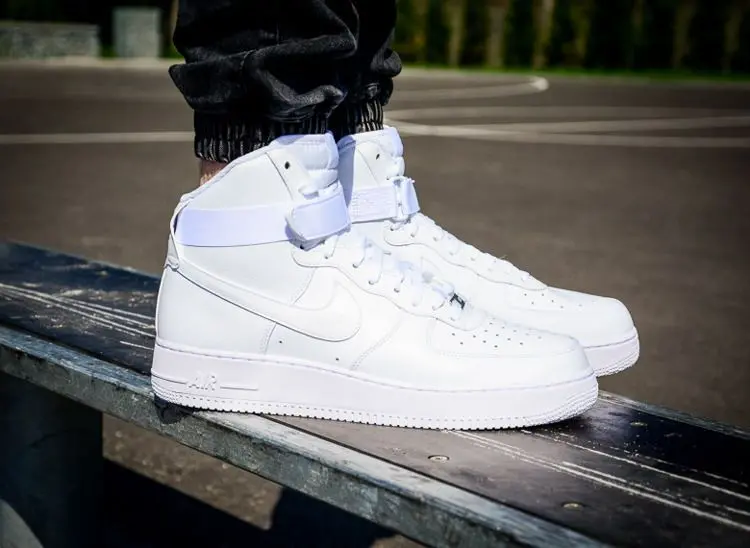 Alternative view of Giày Nike Air Force 1 High '07 'White' 315121-115