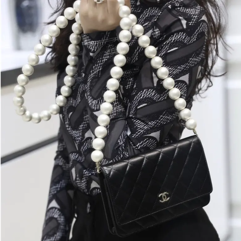 Túi Chanel Large Bowling Bag Giant Pearl 'Black' AP1898-B04327-94305 - Ảnh 3