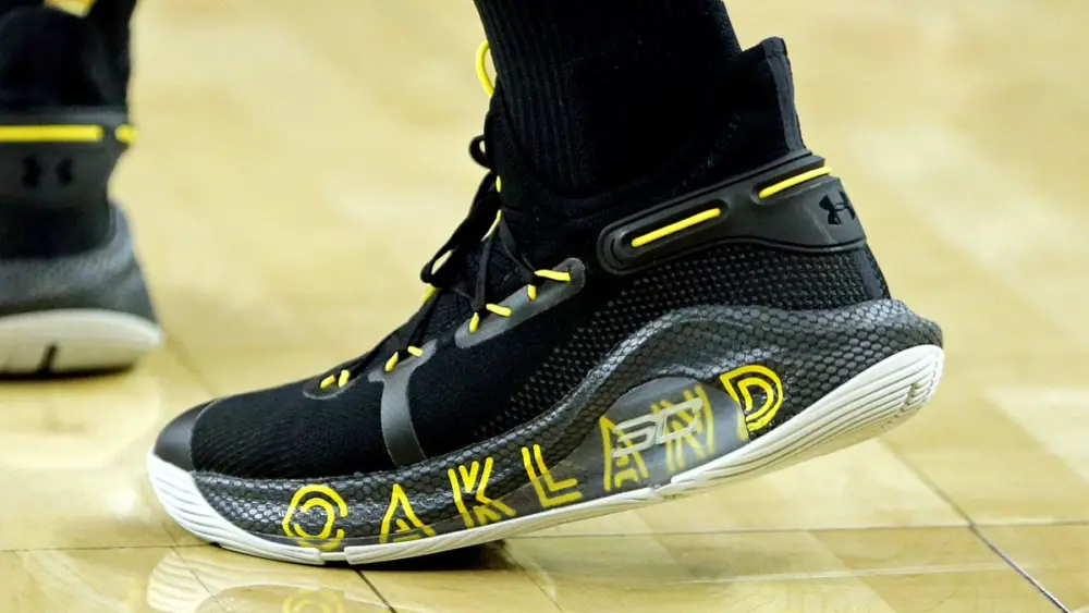 Alternative view of Giày Under Armour Curry 6 'Thank You' 3020612-006