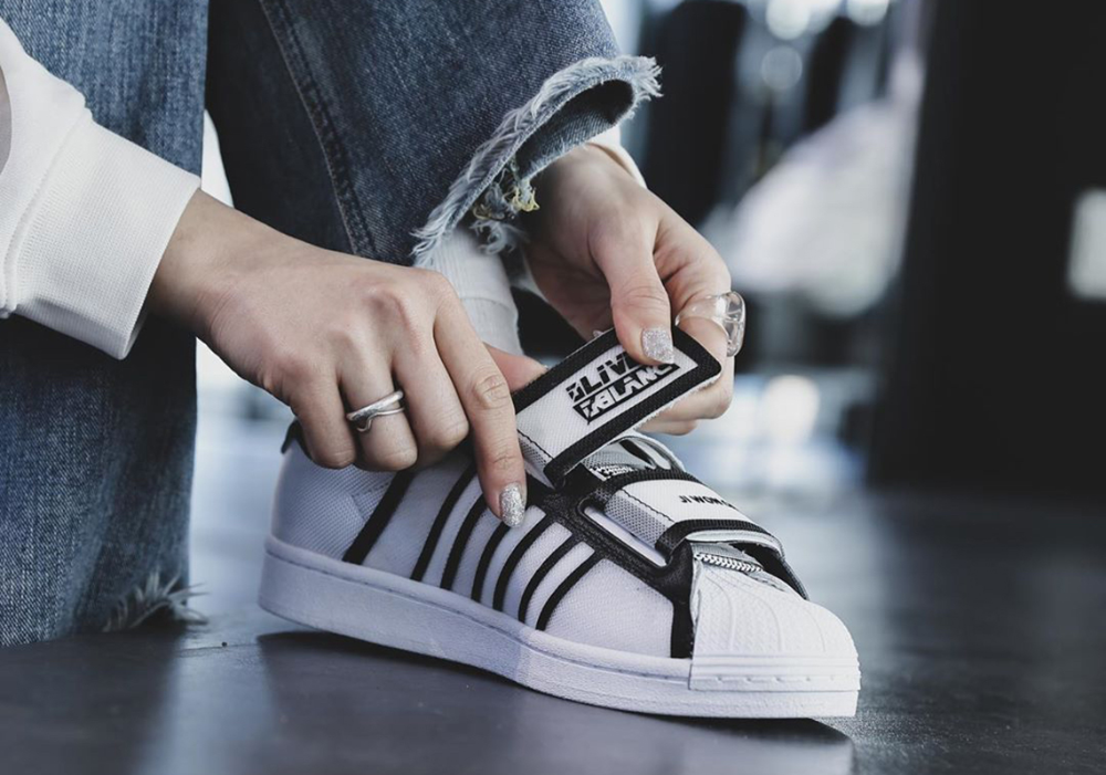 Giày Adidas Olivia Oblanc x Ji Won Choi x Wmns Superstar FW6635 - Ảnh 3