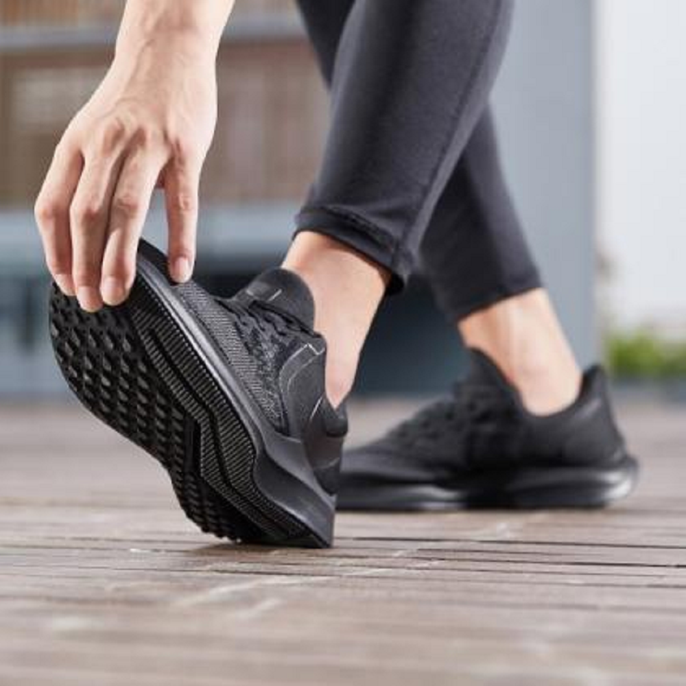 Giày Nike Air Zoom Winflo 6 'Triple Black' AQ7497-004 - Ảnh 5