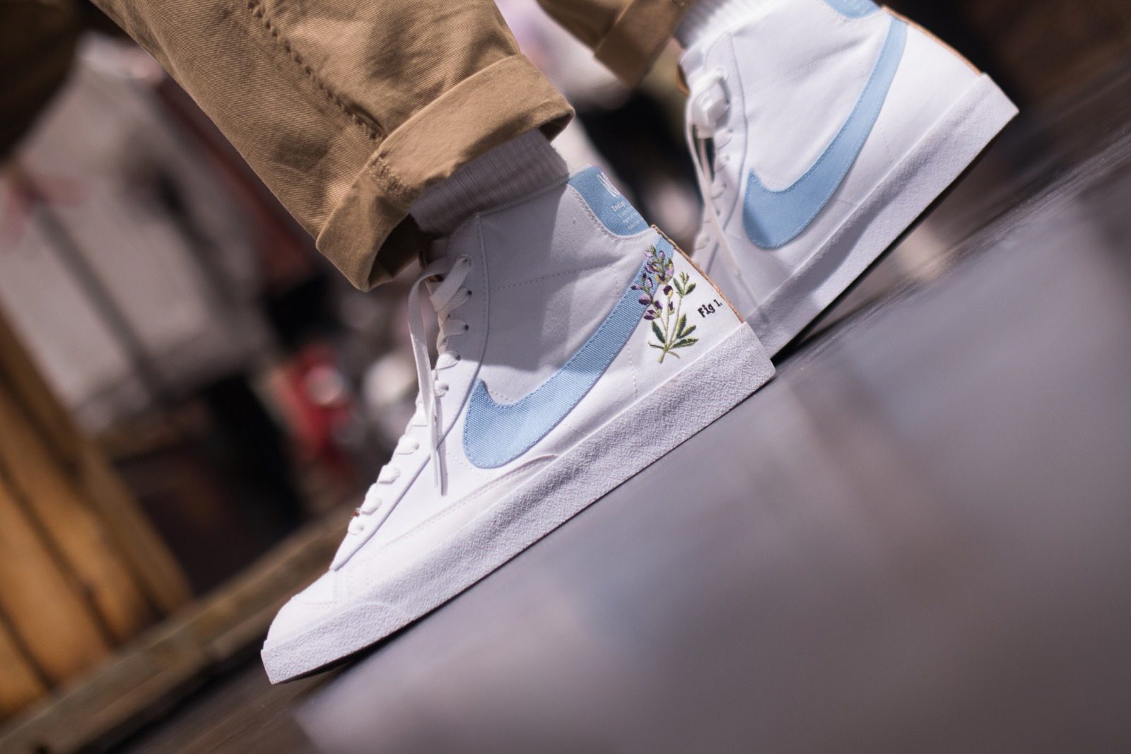 nike mid 77 indigo shoes