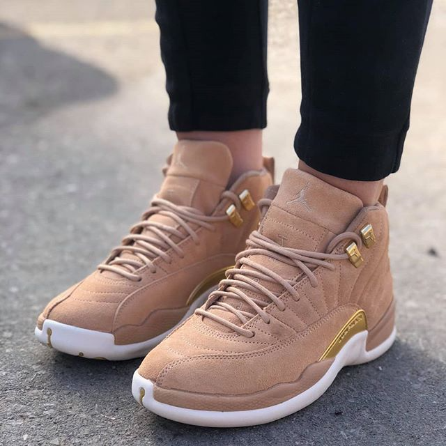 Giày Nike Wmns Air Jordan 12 Retro 'Vachetta Tan' AO6068-203 - Ảnh 5