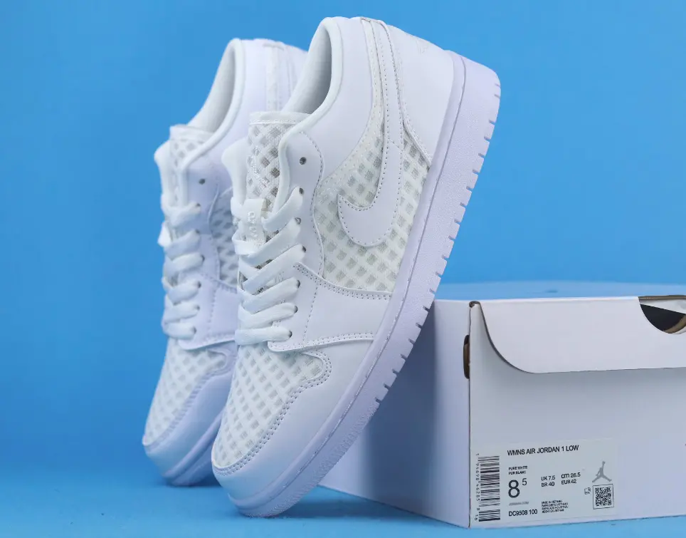 Giày Nike Wmns Air Jordan 1 Low Breathe 'Triple White' DC9508-100 - Ảnh 5