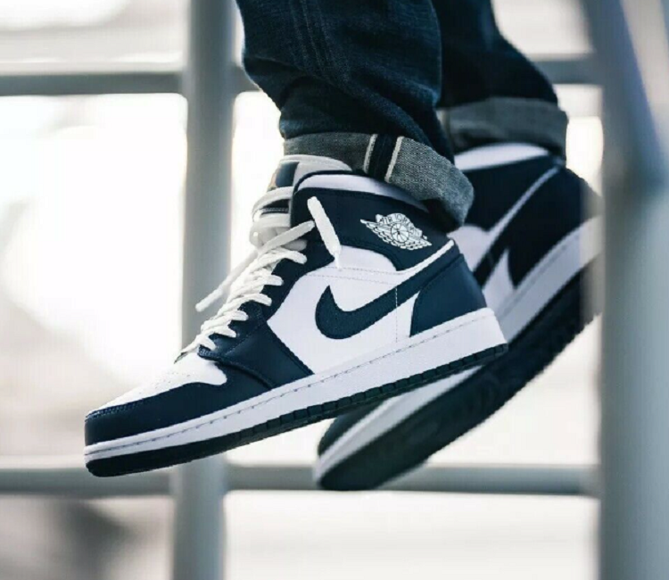 Giày Nike Air Jordan 1 Mid GS 'Armory Navy' 554725-411 - Ảnh 4