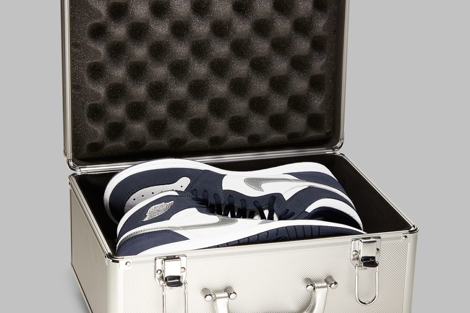 Giày Nike Air Jordan 1 Retro High co.JP 'Midnight Navy' Suitcase Special Box - Ảnh 2