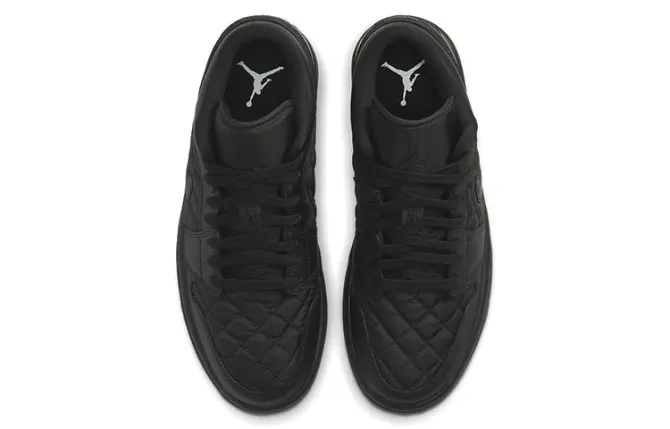Giày Nike Wmns Air Jordan 1 Low 'Triple Black Quilted' DB6480-001 - Ảnh 3