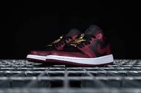 Giày Nike Wmns Air Jordan 1 Low SE 'Dark Beetroot' DB6491-600 - Ảnh 4