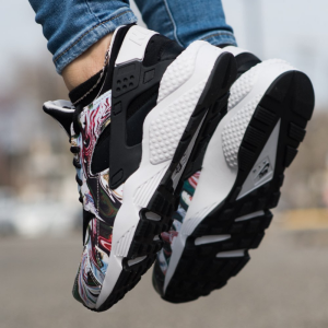 Alternative view of Giày Nike Wmns Air Huarache ‘Marble Dye’ 683818-017