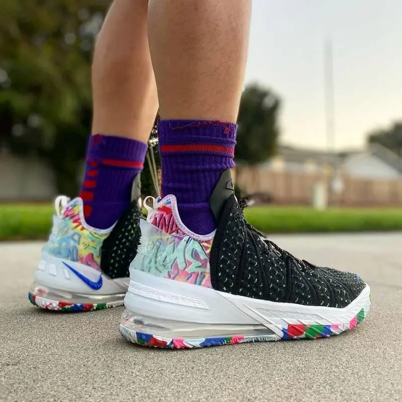 Giày Nike LeBron 18 GS 'James Gang' CW2760-002 - Ảnh 3